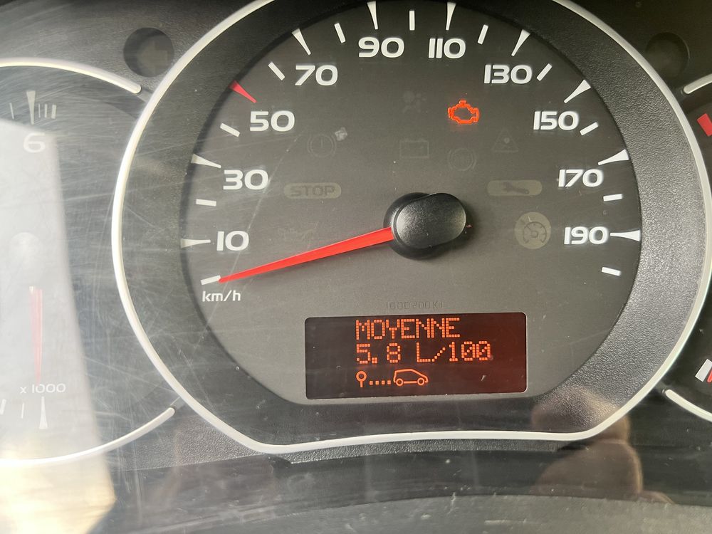 Продам Renault Kangoo 2011