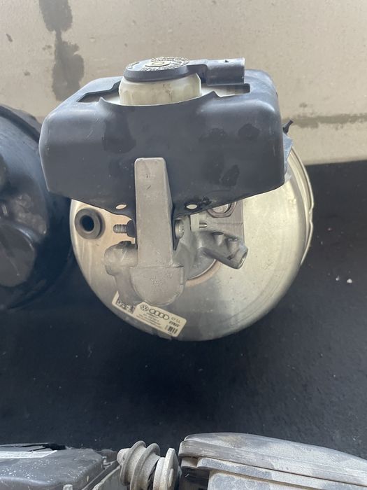 Блок ABS вакуумный усилитель Audi Q7 Q5 A6 C7 A7 Touareg