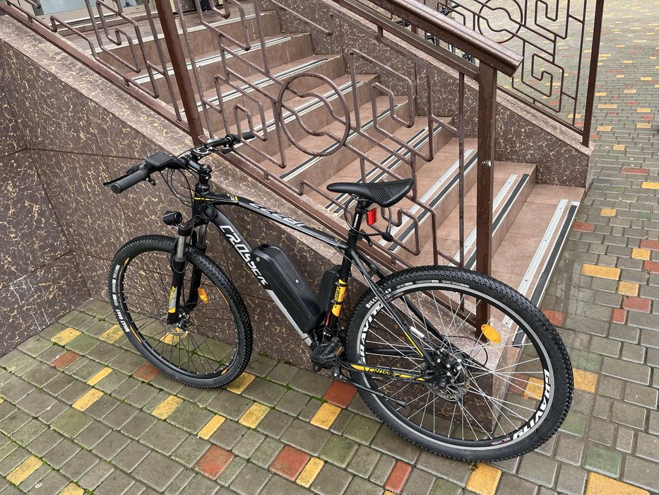 Велосипед crosser jazzz з електродвигуном 350ват