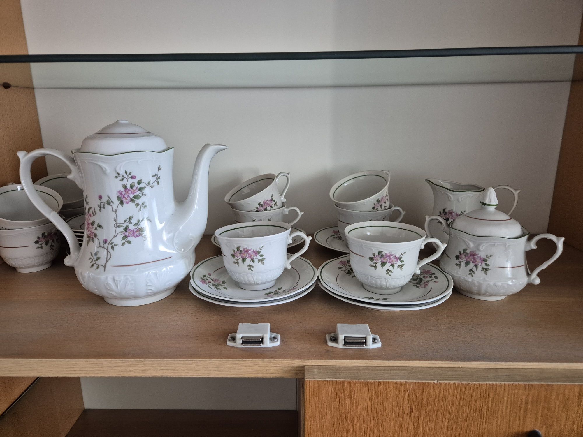 Serwis do kawy Włocławek porcelana 12 osób
