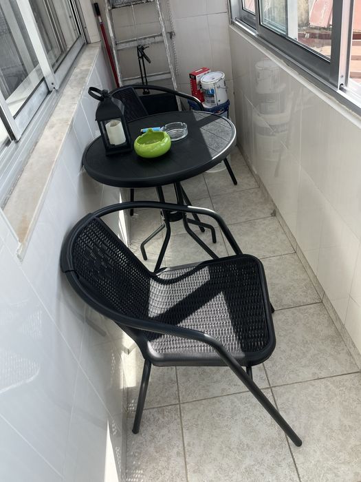 Conjunto de Varanda/Jardim Mesa e 2 cadeiras