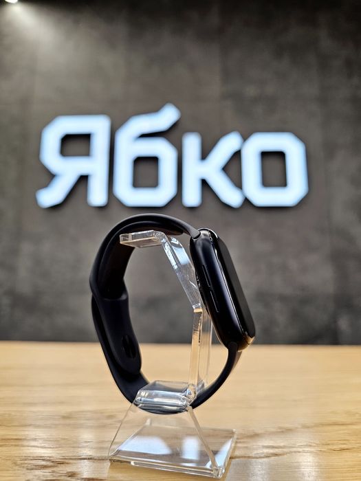 Вживані Apple Watch SE 2 44mm Midnight у відмінному стані
