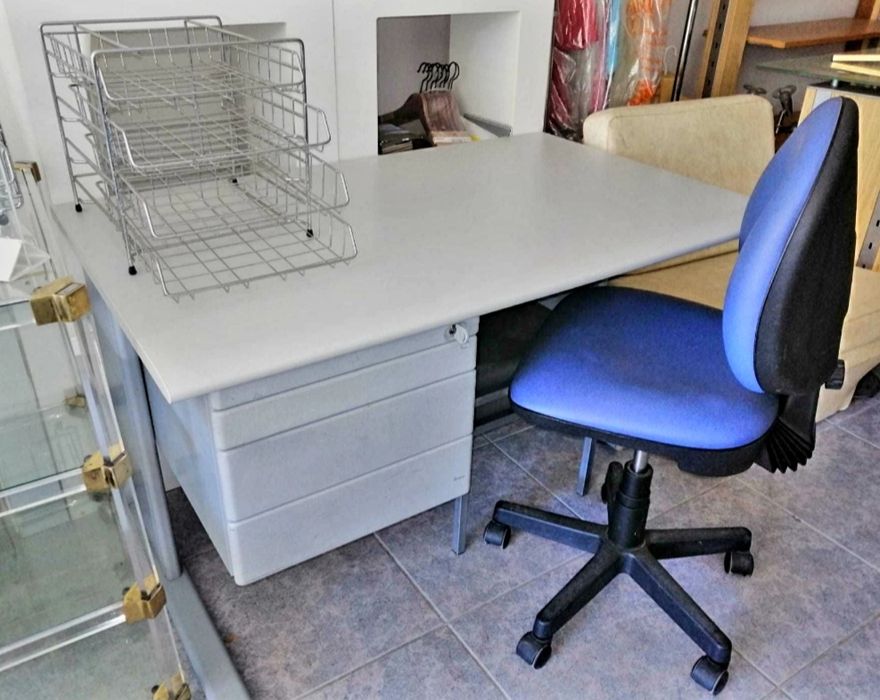 Campanha Outlet- Ecritórios, estantes, secretárias, cadeiras, sofás...