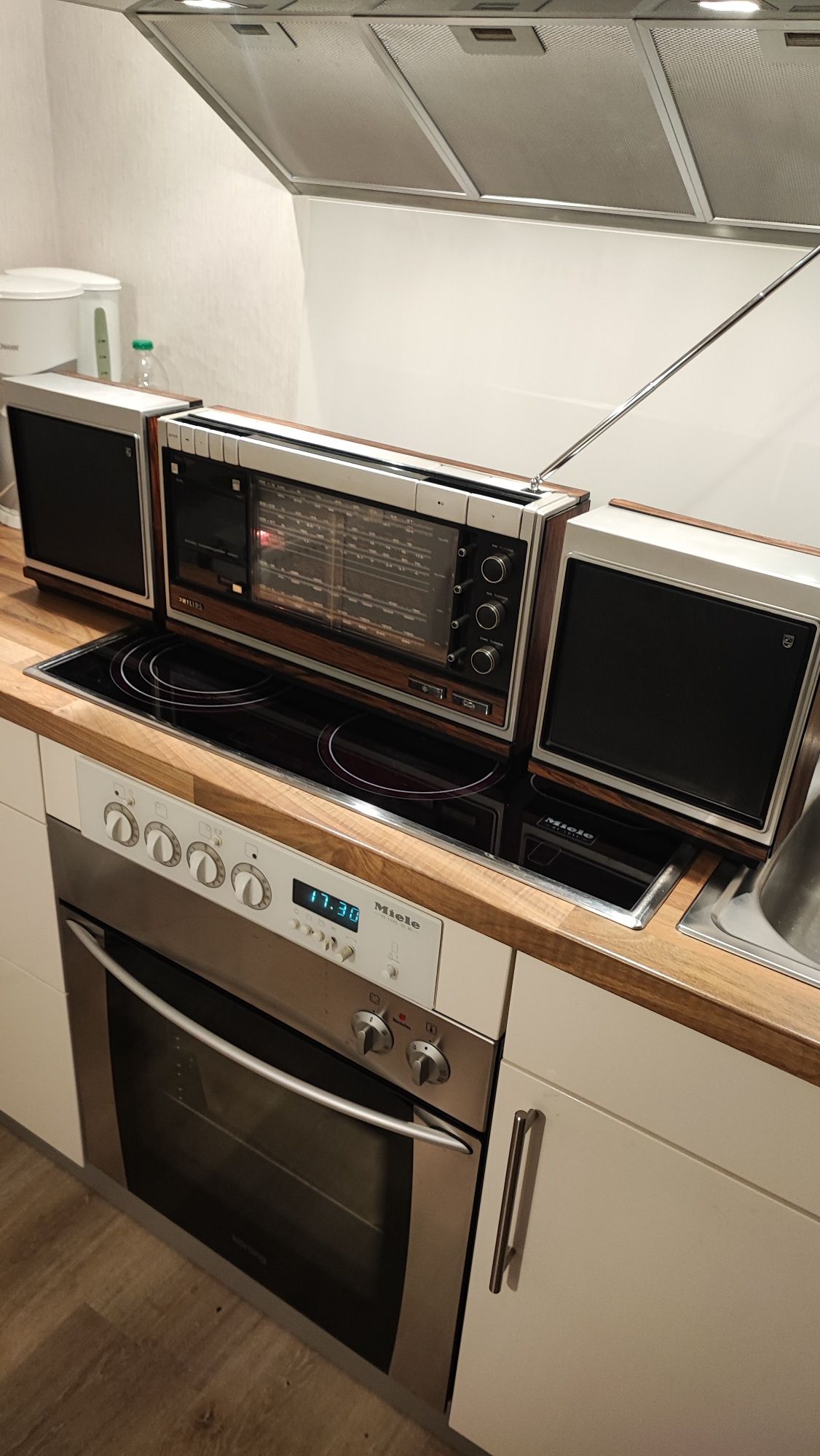 Philips RR800 Radiomagnetofon