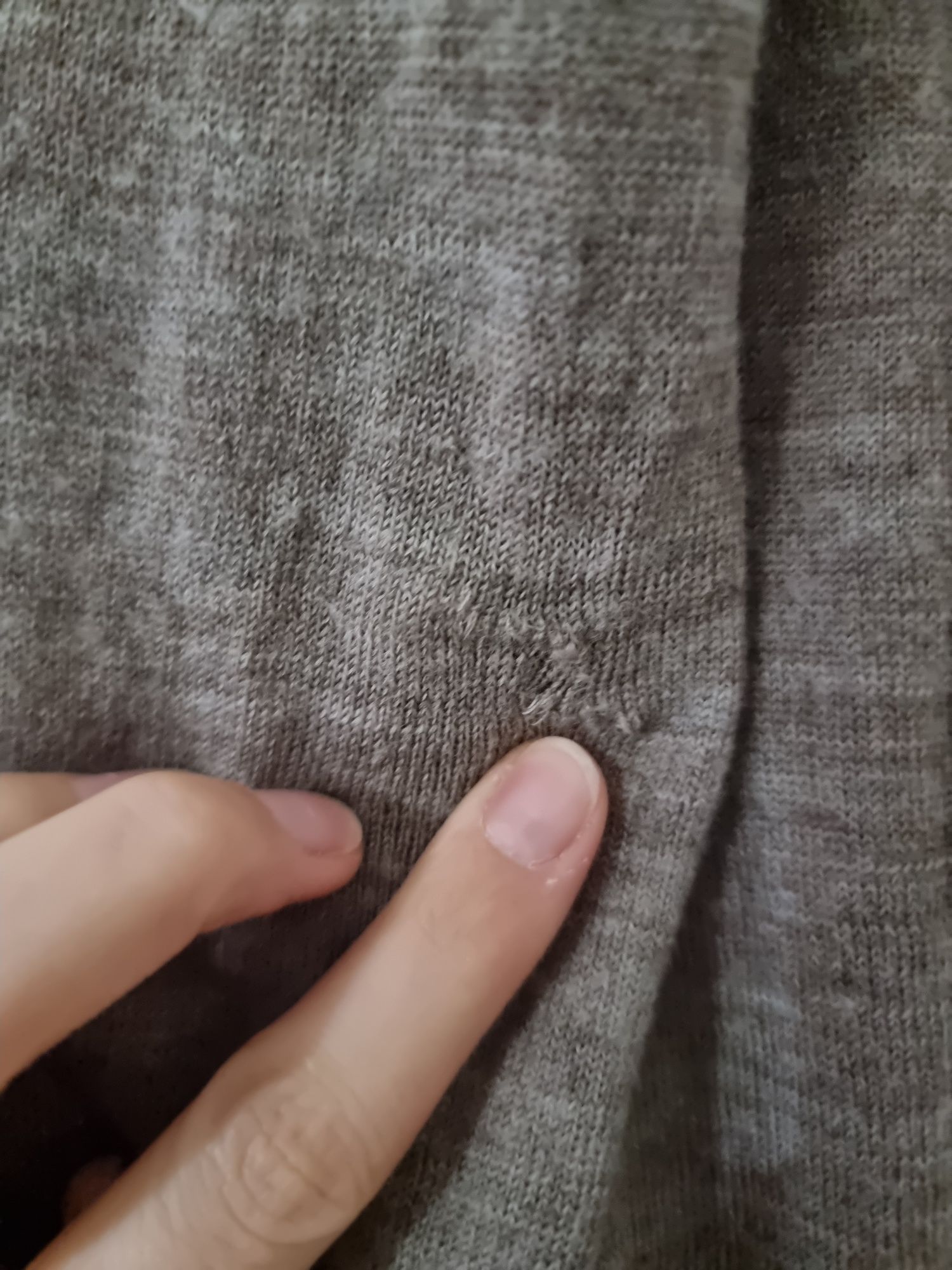 Szary beżowy sweter wełniany 100% wełna merino Uniqlo wool pure