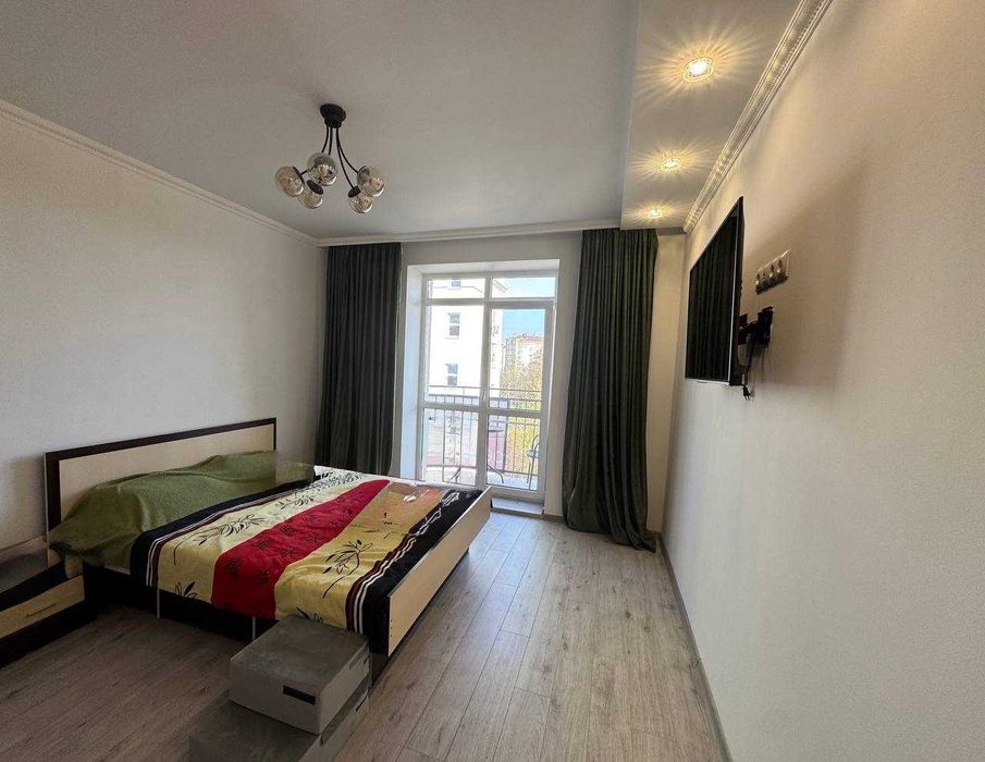 Продаж трьох кімнатної квартири