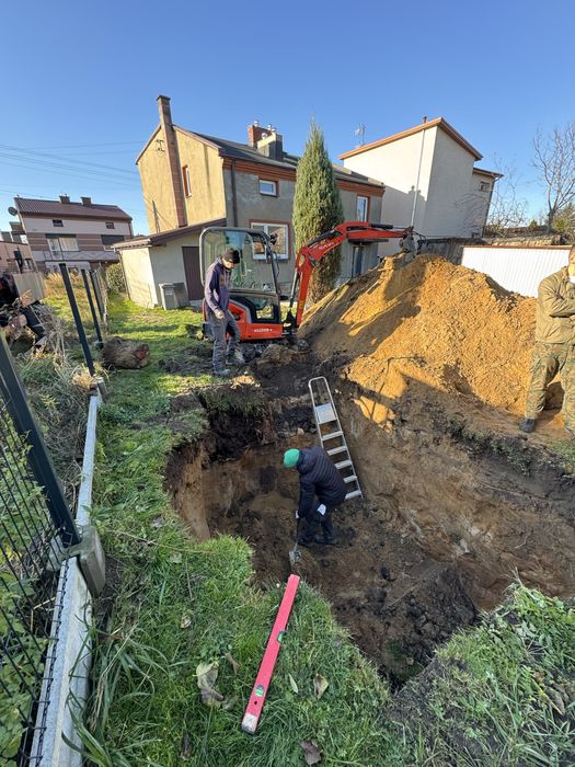 Usługi minikoparka wywrotka usuwanie awarii hydraulicznych