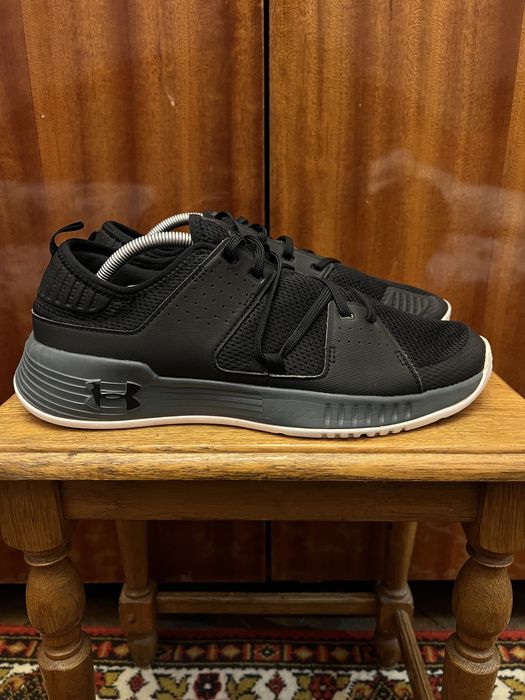 Under Armour чоловічі кросівки