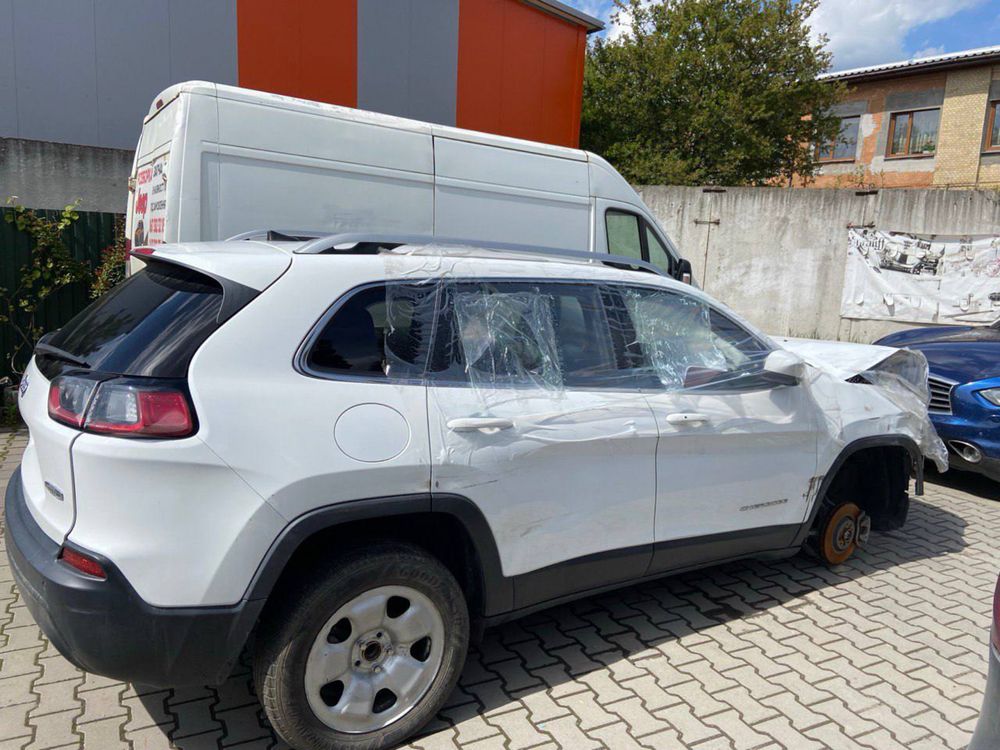 Разборка Jeep Cherokee KL 16г 2.4б 3.2б АКПП рестайл до рестайл мотор