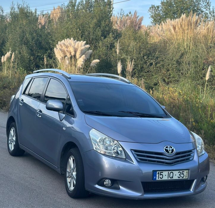 Toyota Verso 2.0 D-4D 2010[7 lugares]142.000km