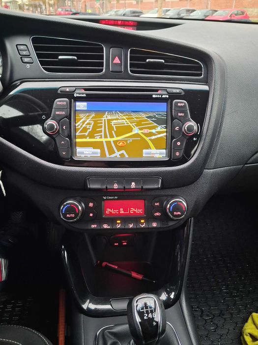 Kia Ceed 1.6 BENZYNA business line.LED NAVI KAMERA Tylko do 15 grudnia