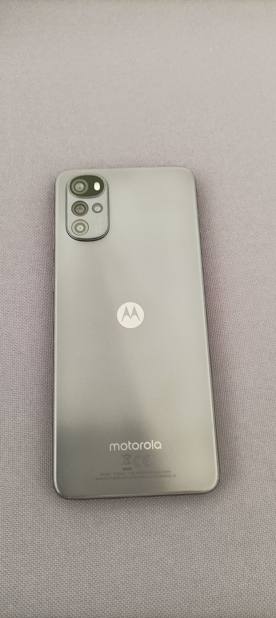 Smartfon Moto g22