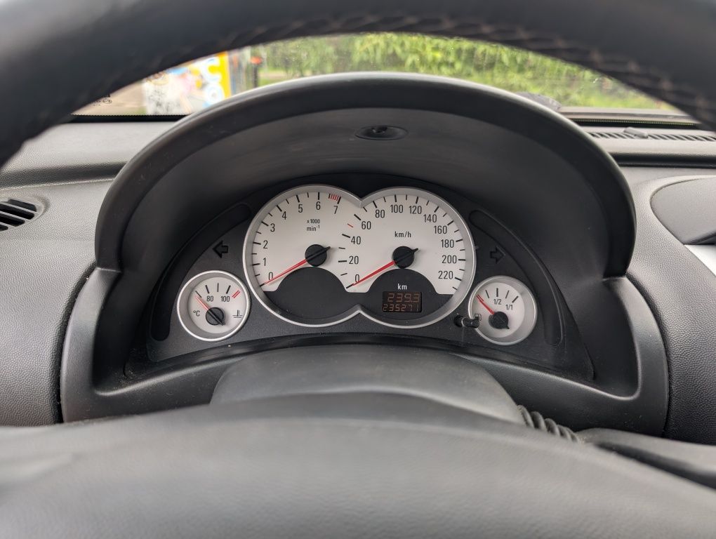 Opel Corsa C 1.2 benzyna