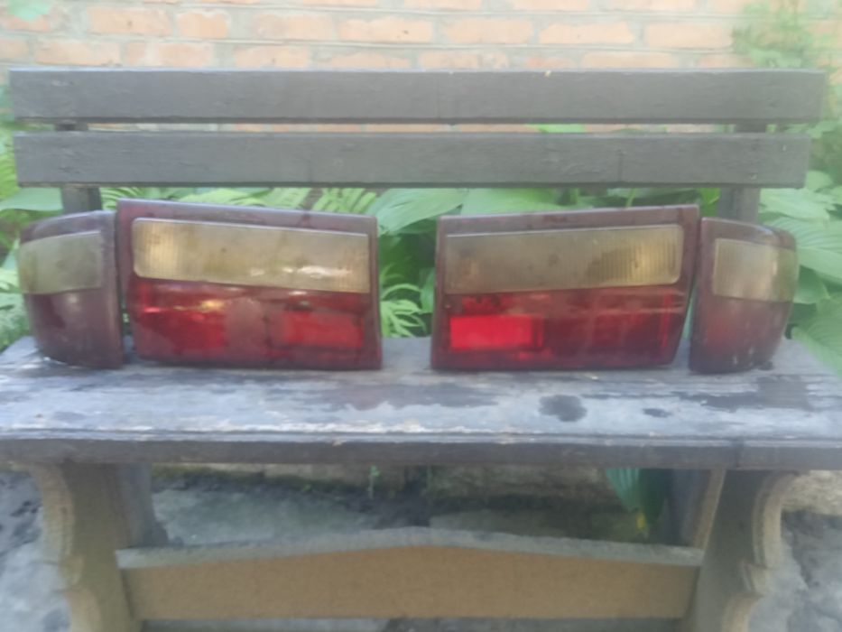 задні стопи до ланоса