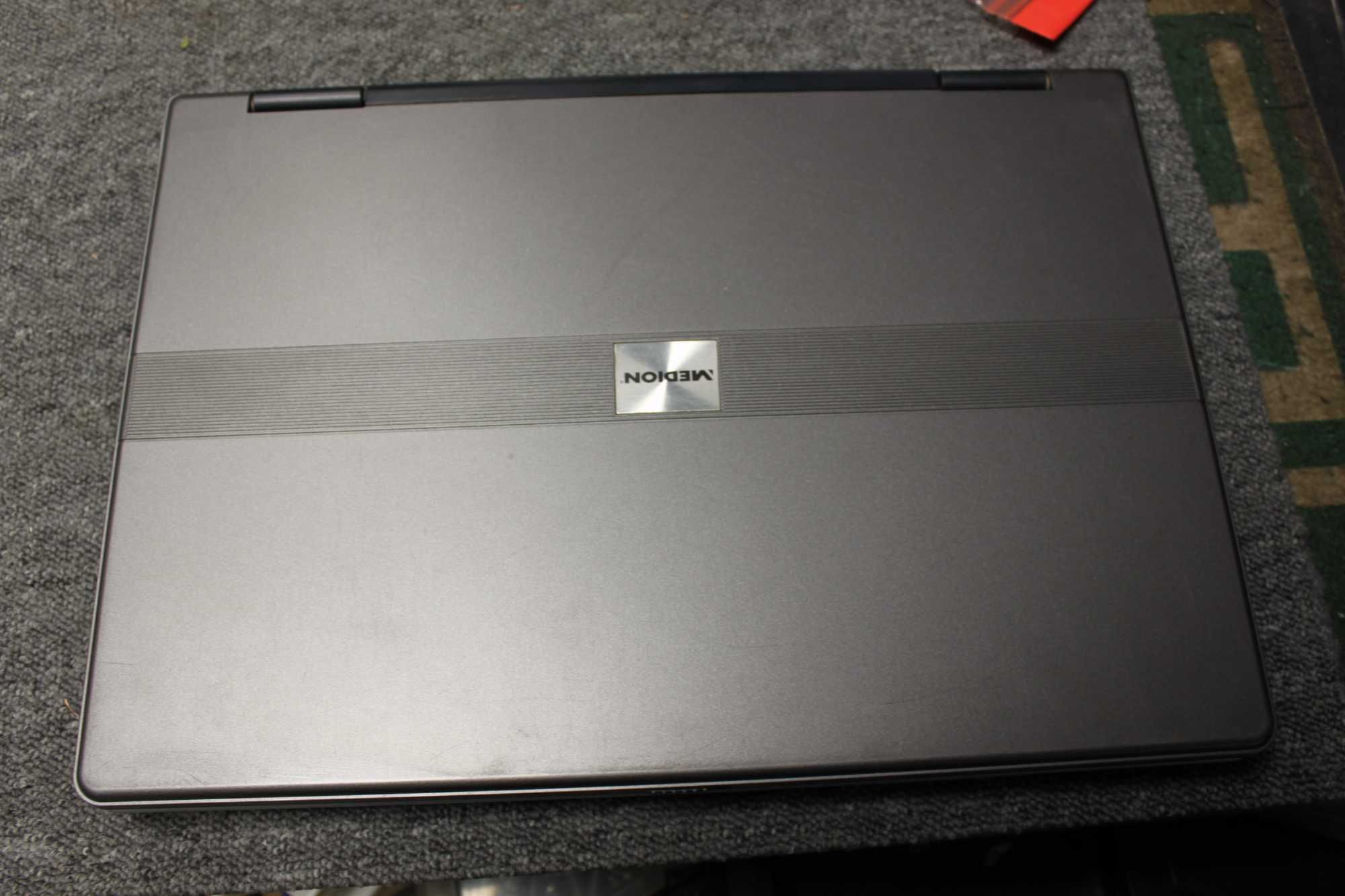 Laptop Medion model  MIM2310
