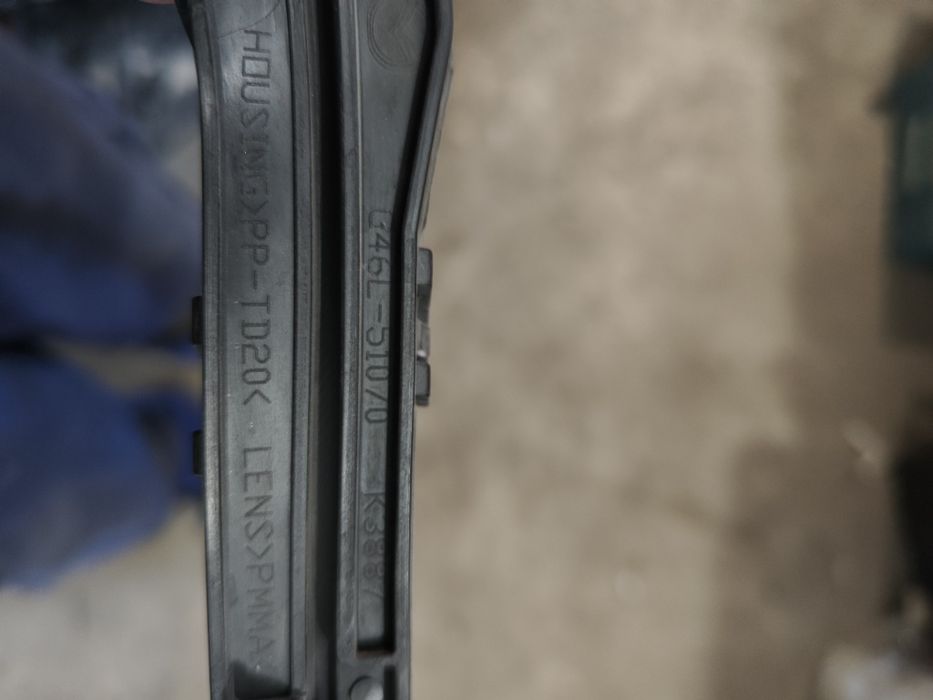 Підсвітка решітки Mazda 6