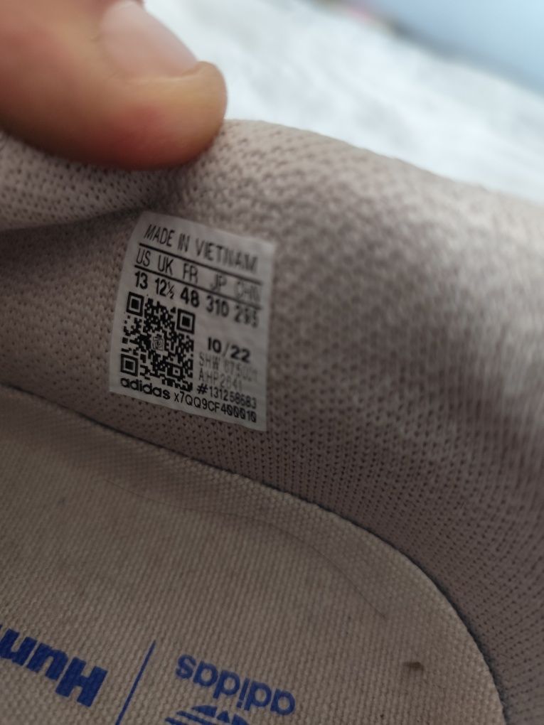 Buty sneakersy Adidas Humanrace