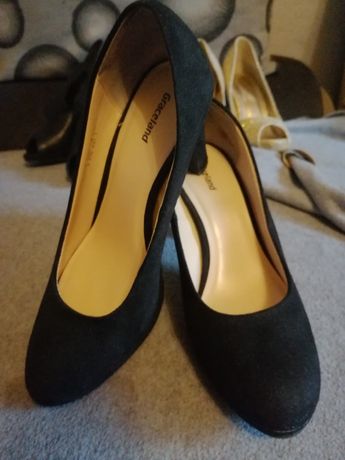 Buty czarne zamszowe Graceland 38