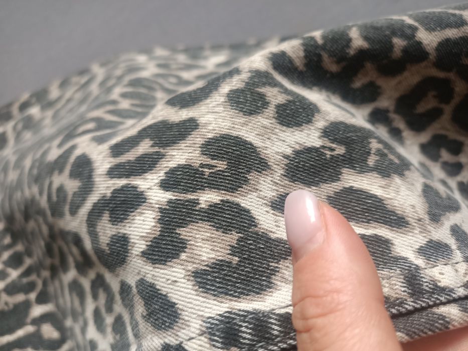 Нові леопардові джинси