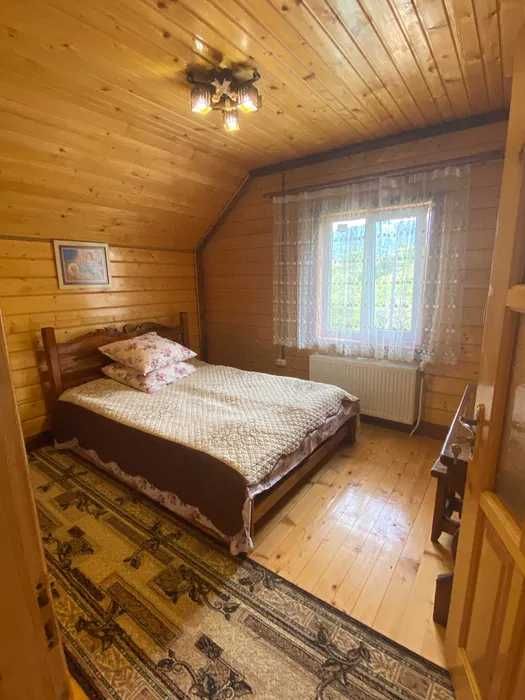 Готель з басейном (на 8 осіб, Карпати, Україна поруч з с.Славське)