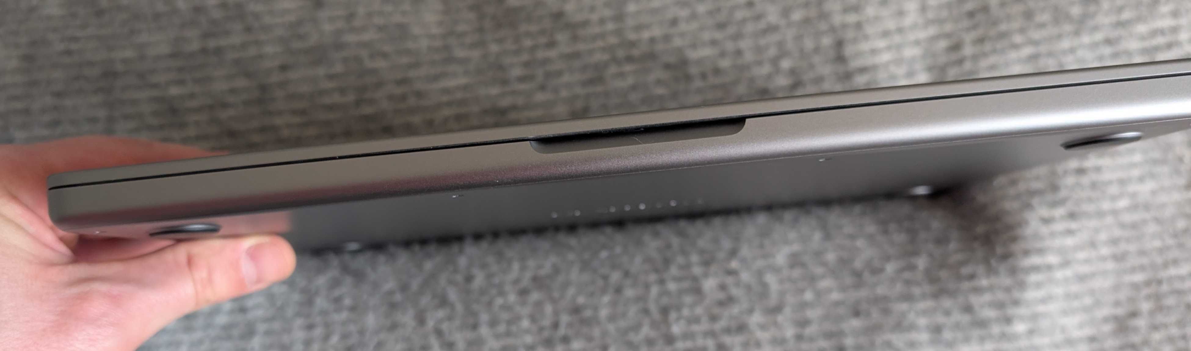 Macbook M2 Pro 14'' 16GB 1TB kupiony 6.2024