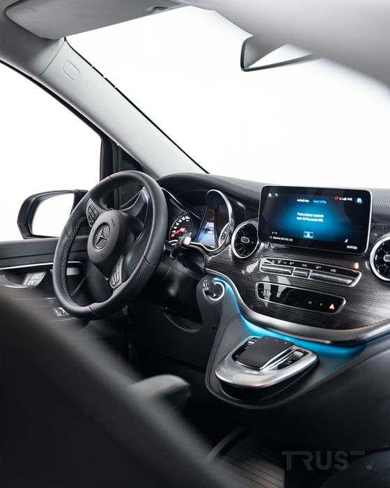Wynajem Mercedes V klasa V220D 2023, Wypożyczalnia aut Premium