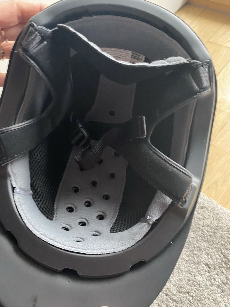 kask na konie fouganza