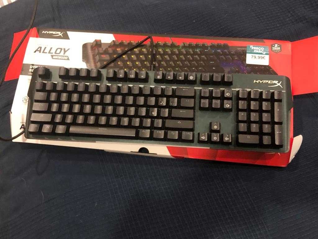 Teclado Hyper como novo