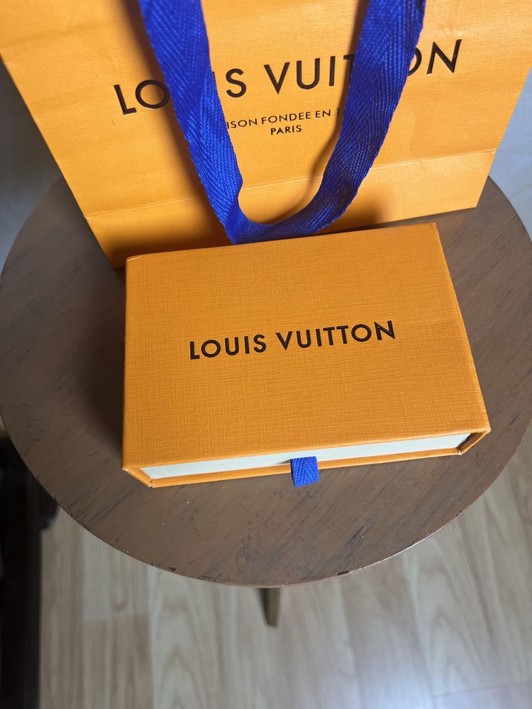 Louis vuitton обраснет