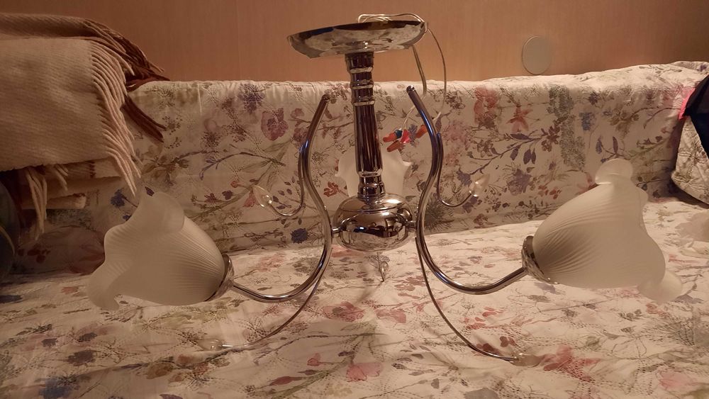 Люстра потолочная на 3 рожка металлическая