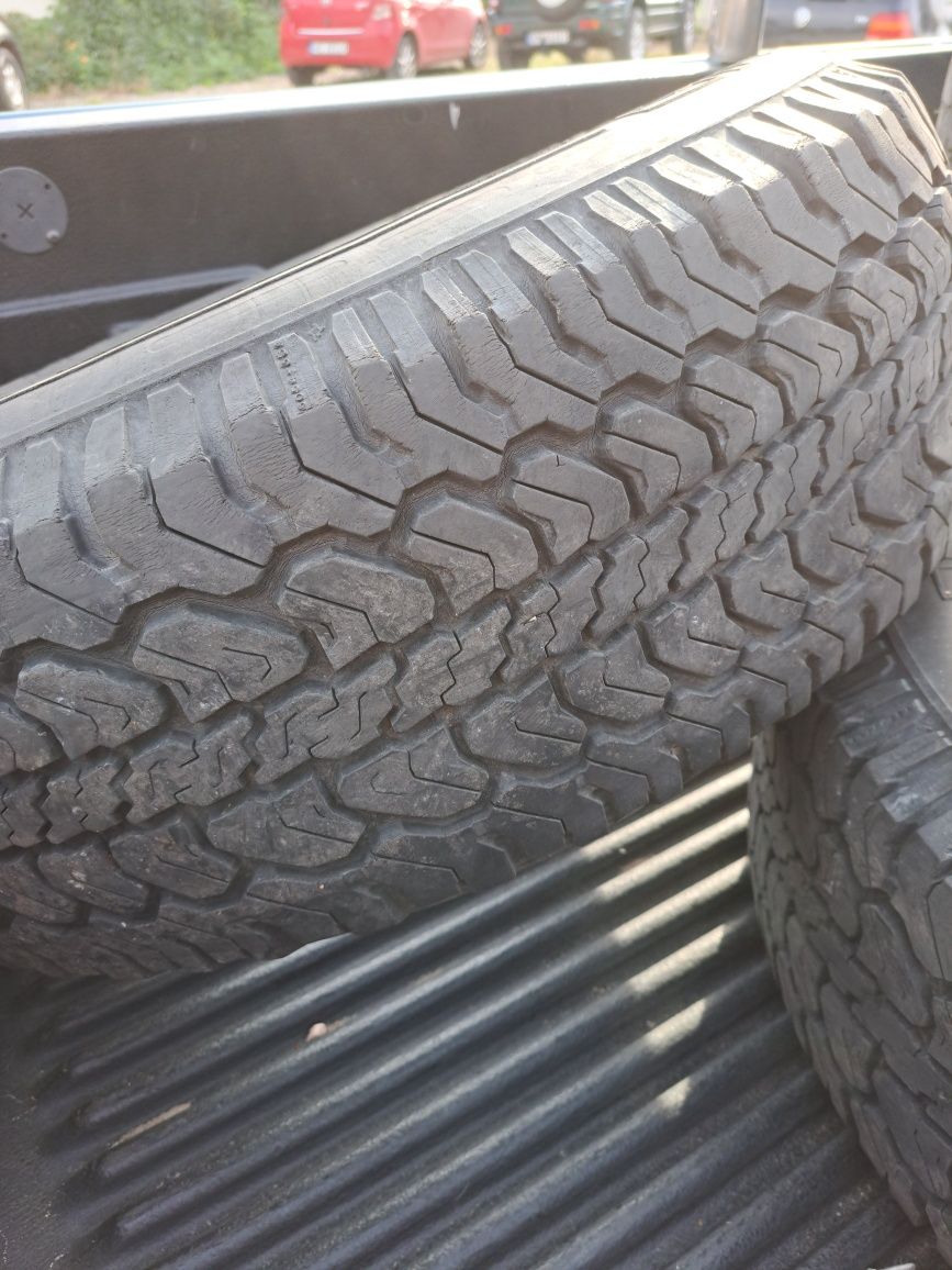 Opony Michelin AT 4x4 235/75r15