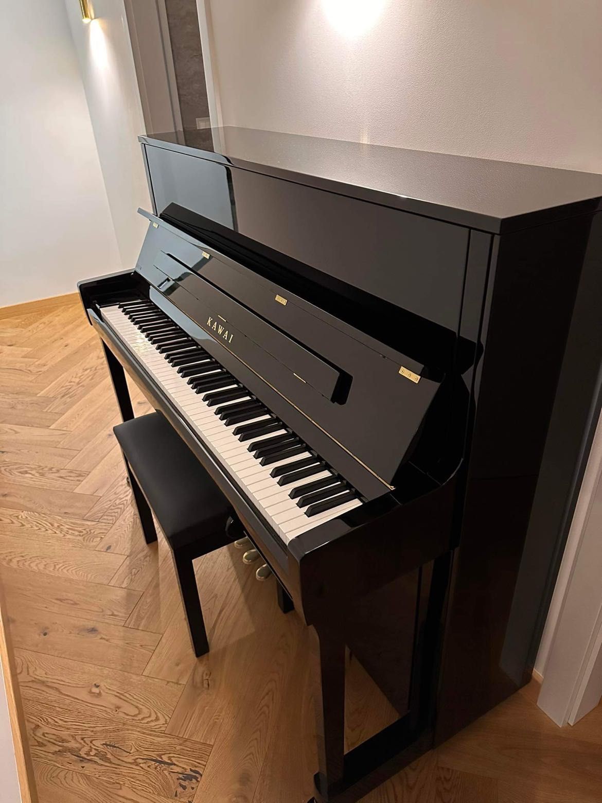 Pianino Kawai K-300