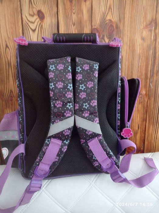 Dziewcęcy tornister szkolny