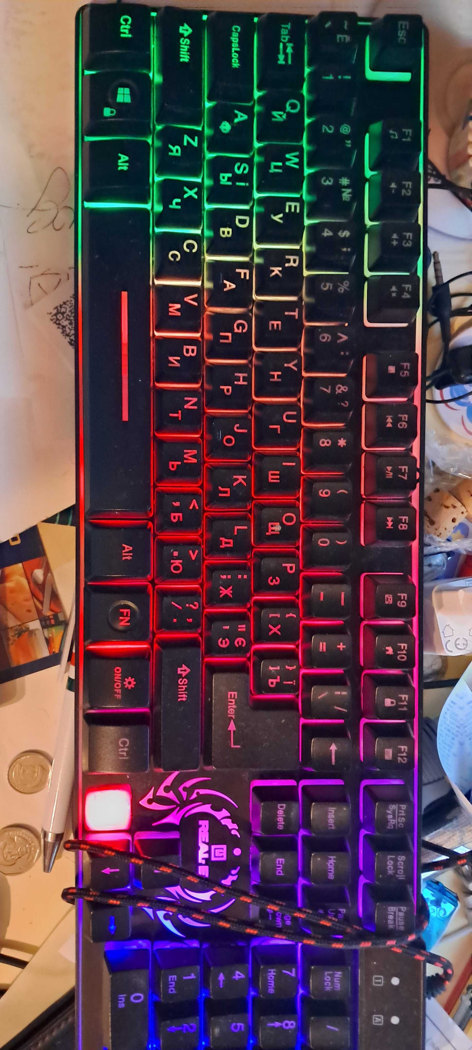 Клавиатура REAL-EL Comfort 7090 Backlit USB черная с подсветкой