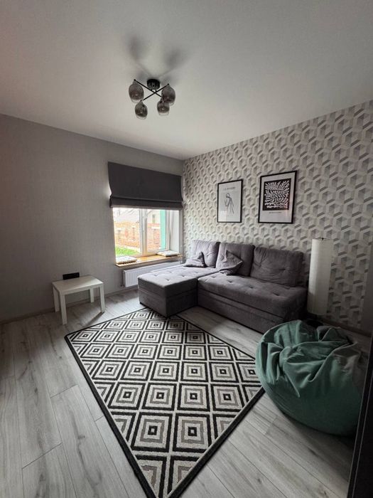 Продам власну двохкімнатну квартиру