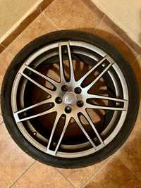 Felgi Audi z oponami 255/35/R20. 5x112