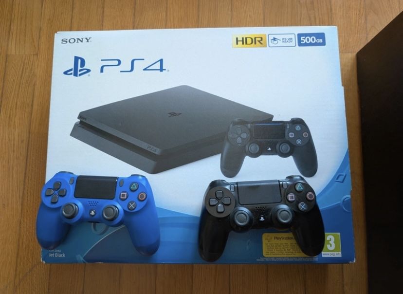 PS4 2 comandos +3 jogos
