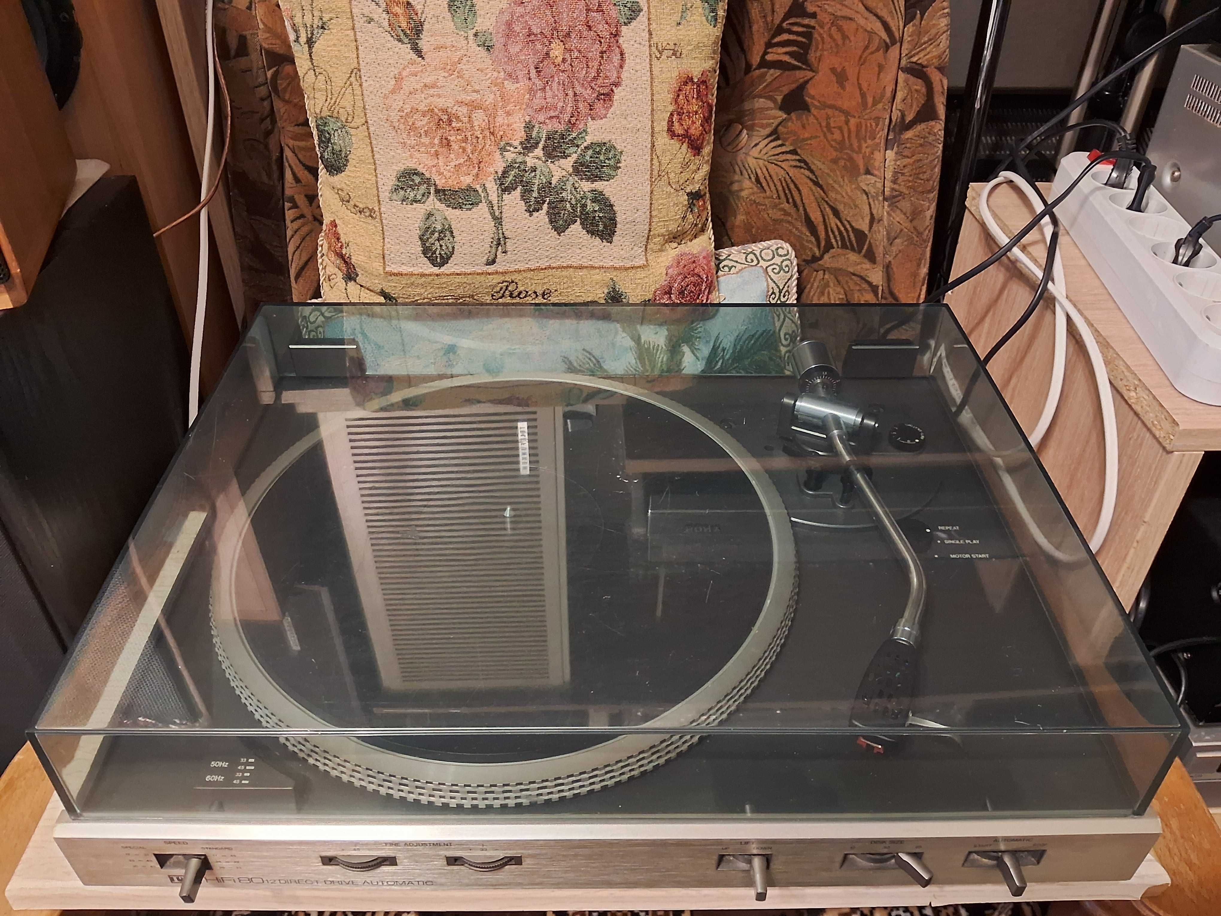ITT HIFI 8012 програвач вінілу Direct Drive (Mitsubishi DP-86DA)