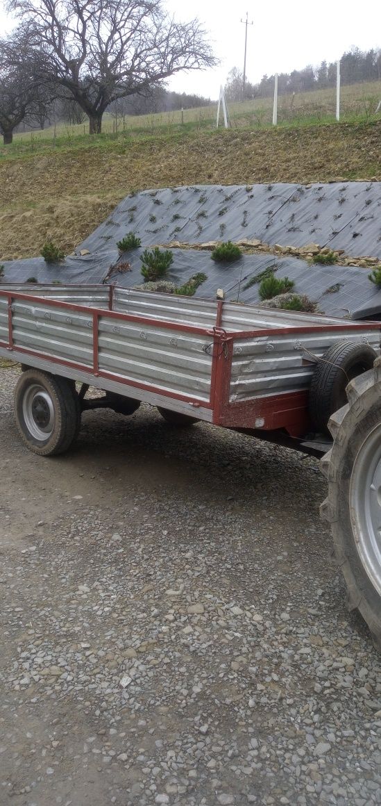 Przyczepa rolnicza /samochodowa 300x170