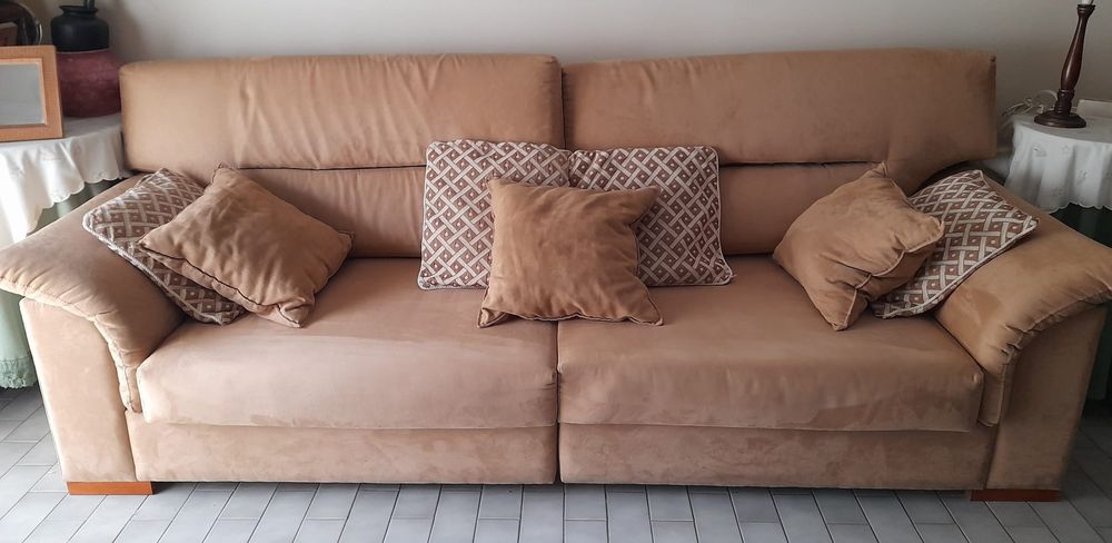 Sofá de camurça (como novo)