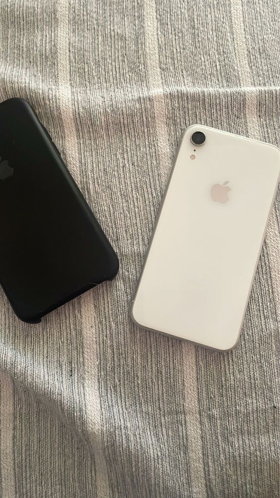 iphone xr em bom estado