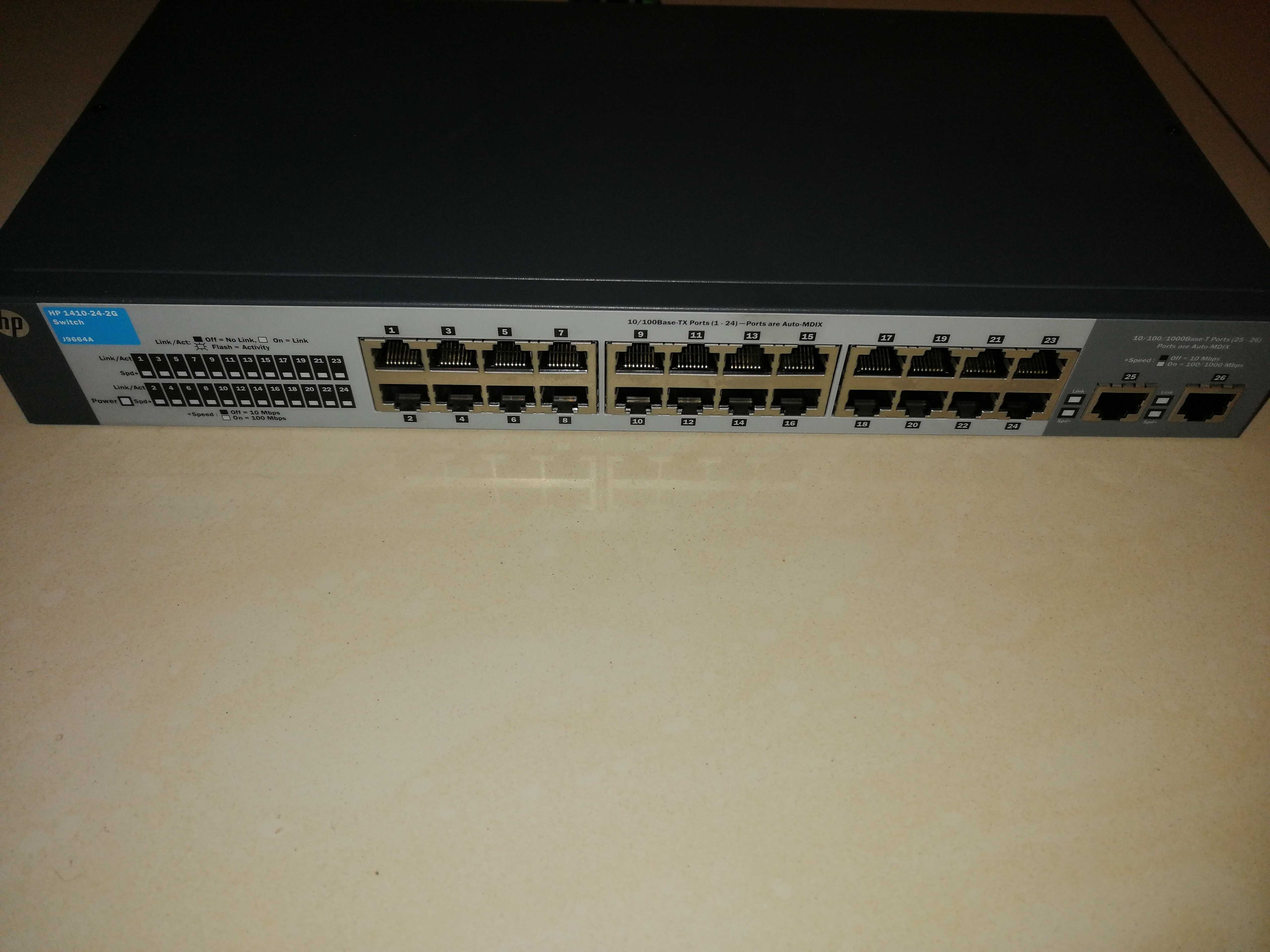 HP 1410 24 porty 2 gigabit  Switch (J9664A) switch przełącznik