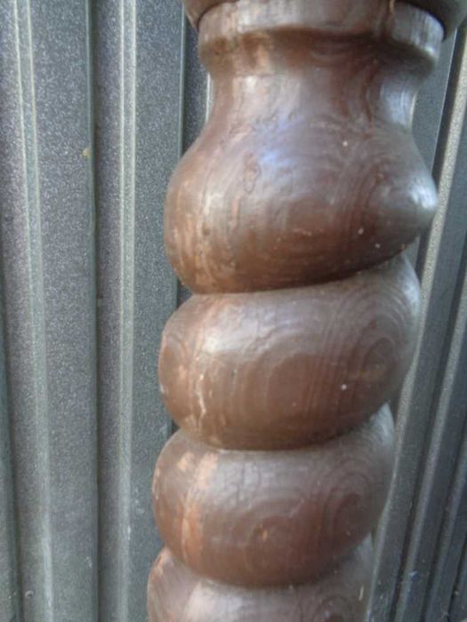 Kolumna drewniana słup -do odnowienia