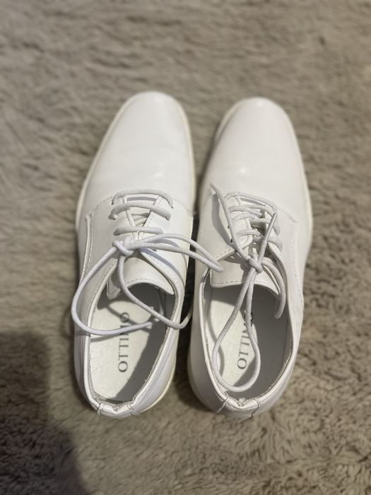 Buty biale dla chłopca na komunie wesele bal itp 36