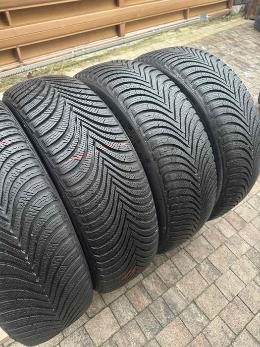 Сихів . Львів.. Зима демисезонка