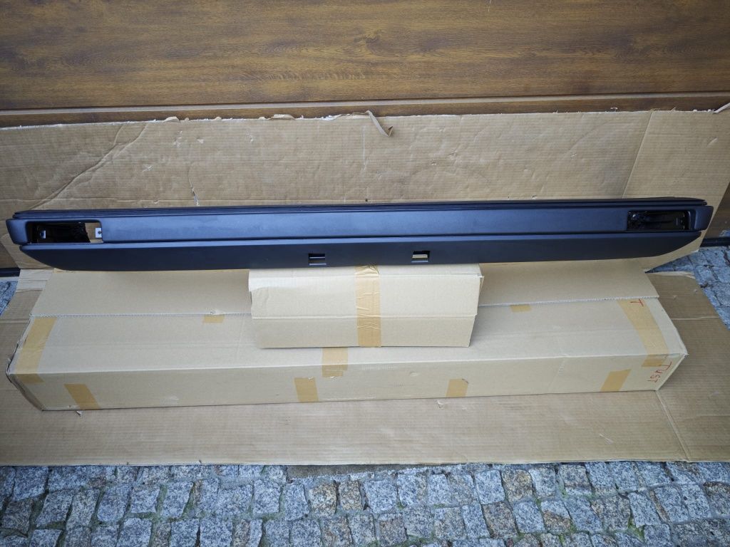 VW Golf MK1 Cabrio komplet zderzaków - NOWE