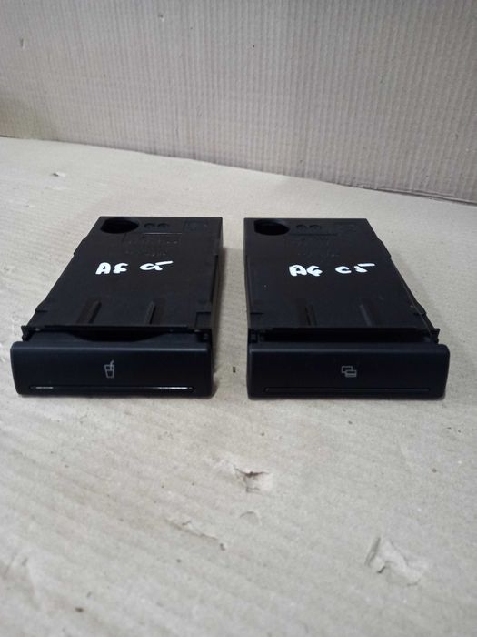 Uchwyt na kubek wizytownik Audi A6 C5