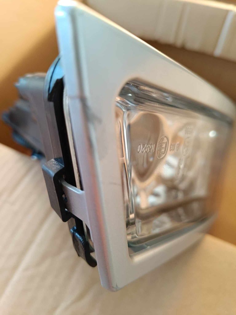 Halogen prawy  Volvo  FH 2008-