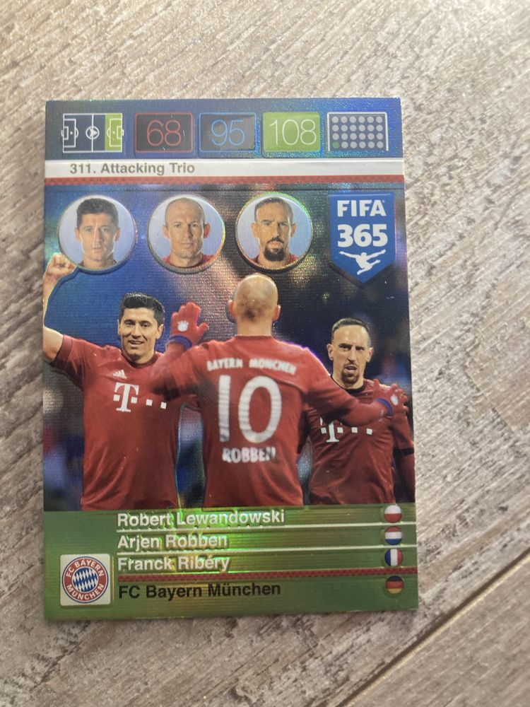 Panini fifa 365 #312 - lewandowski, robben, ribery - trio card