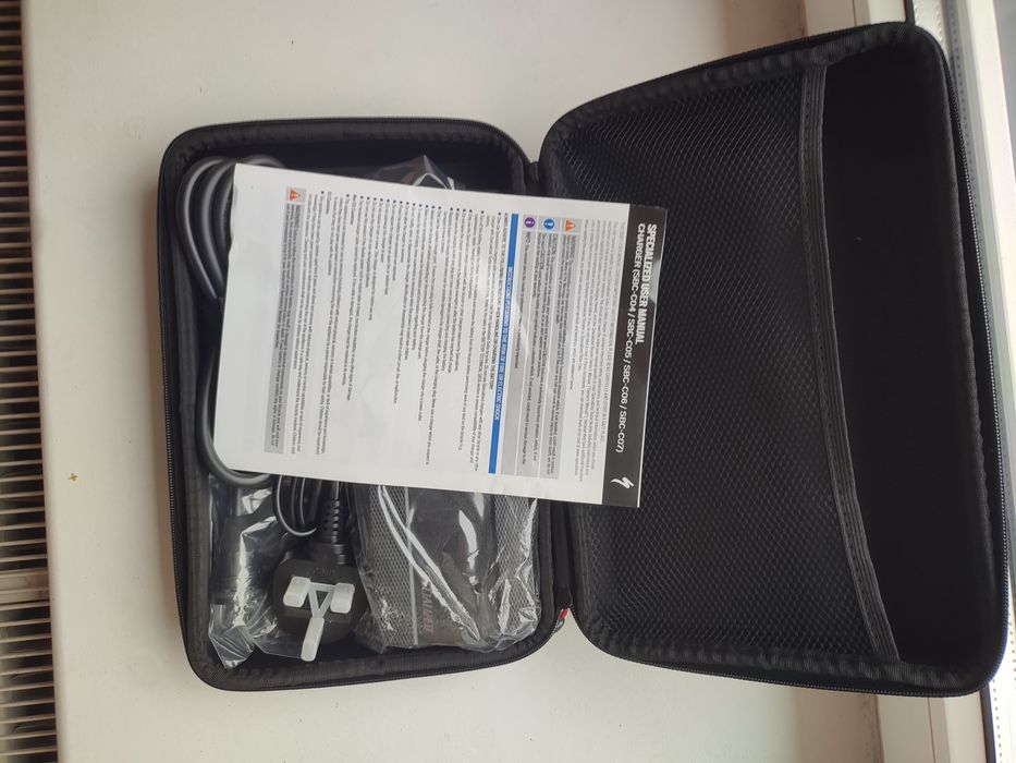 Зарядне Specialized Turbo 36v, 48v.